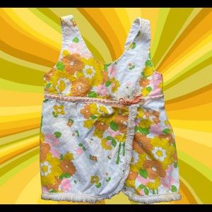 Groovy printed, open back, tank.